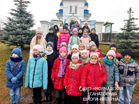 ЭКСКУРСИЯ В ХРАМ СВЯТЫХ АПОСТОЛОВ ПЕТРА И ПАВЛА